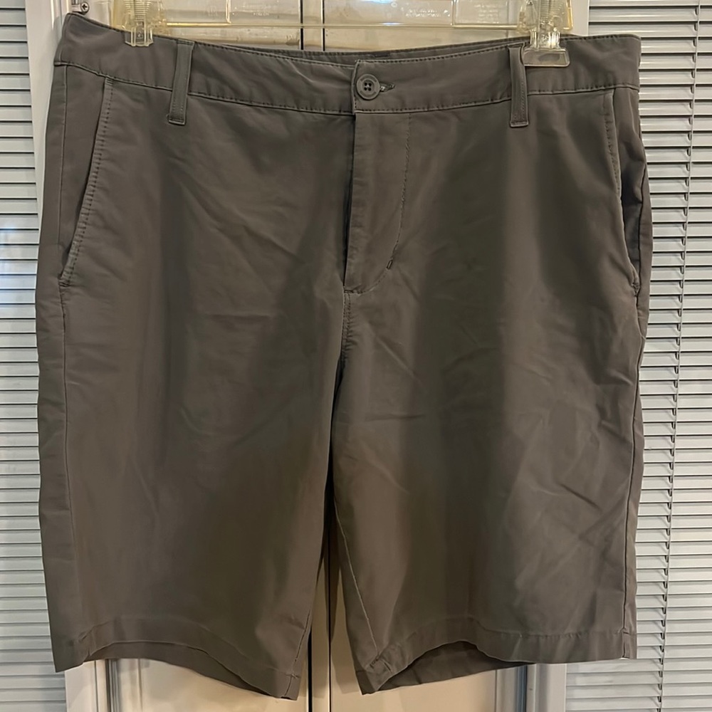 Swiss Tech mens shorts